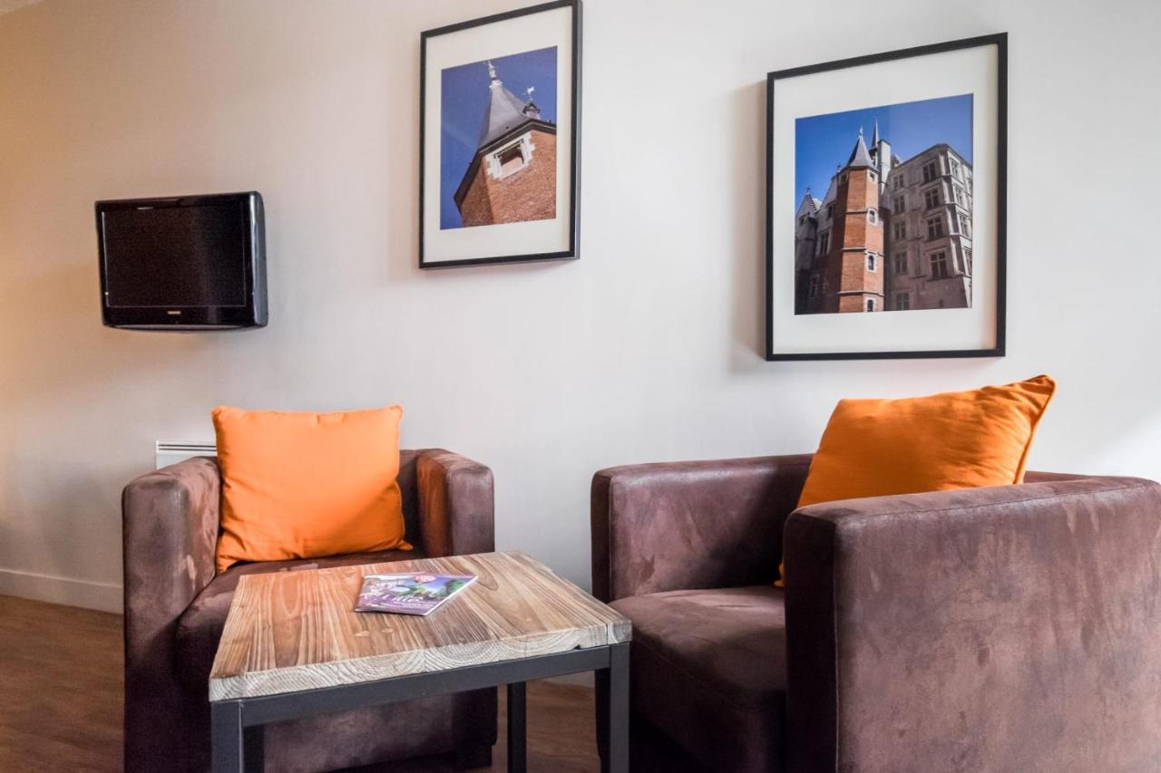 Vieille Bourse - Studio Close To Stations And Old City - Welkeys Лил Екстериор снимка