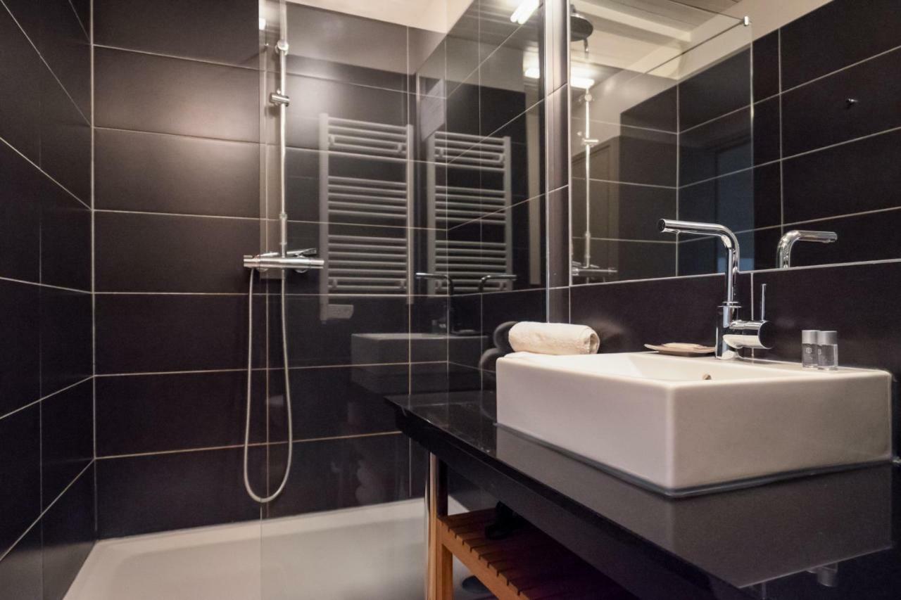 Vieille Bourse - Studio Close To Stations And Old City - Welkeys Лил Екстериор снимка