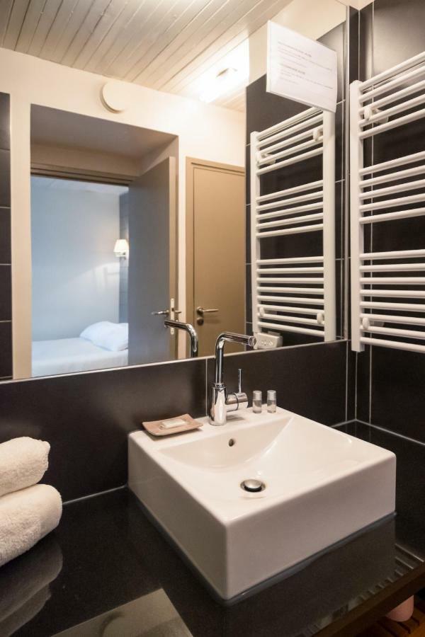 Vieille Bourse - Studio Close To Stations And Old City - Welkeys Лил Екстериор снимка