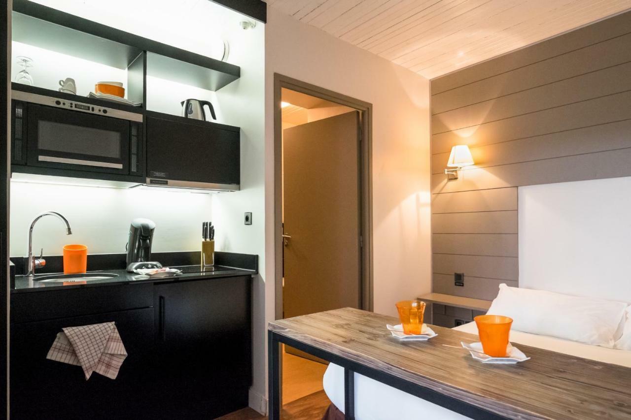 Vieille Bourse - Studio Close To Stations And Old City - Welkeys Лил Екстериор снимка
